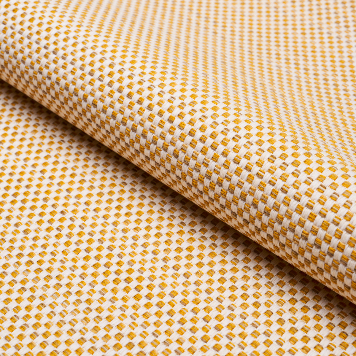 SCHUMACHER  LIVE IT UP! PACIFICA INDOOR/OUTDOOR WOVEN WOVEN MAIZE   - 84313