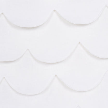 SCHUMACHER  STUDIO BON PREP SCHOOL HAND PIECED SCALLOP WOVEN WOVEN WHITE   - 84400