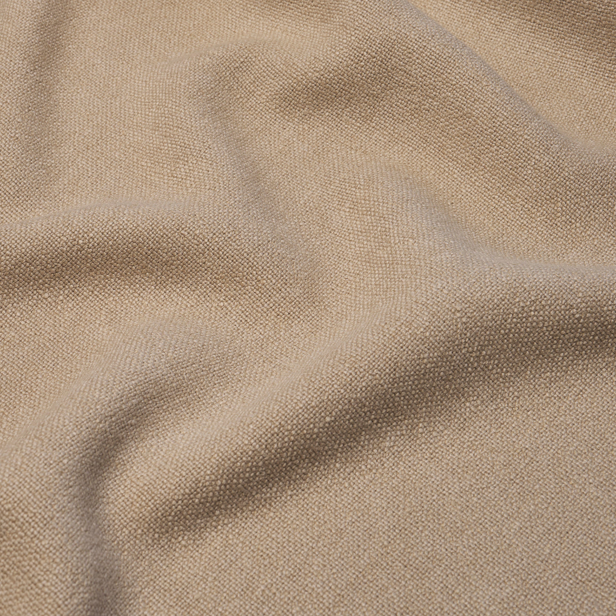 SCHUMACHER  PATTERSON FLYNN LARS RUSTIC LINEN SOLID SOLID SAND   - 84495