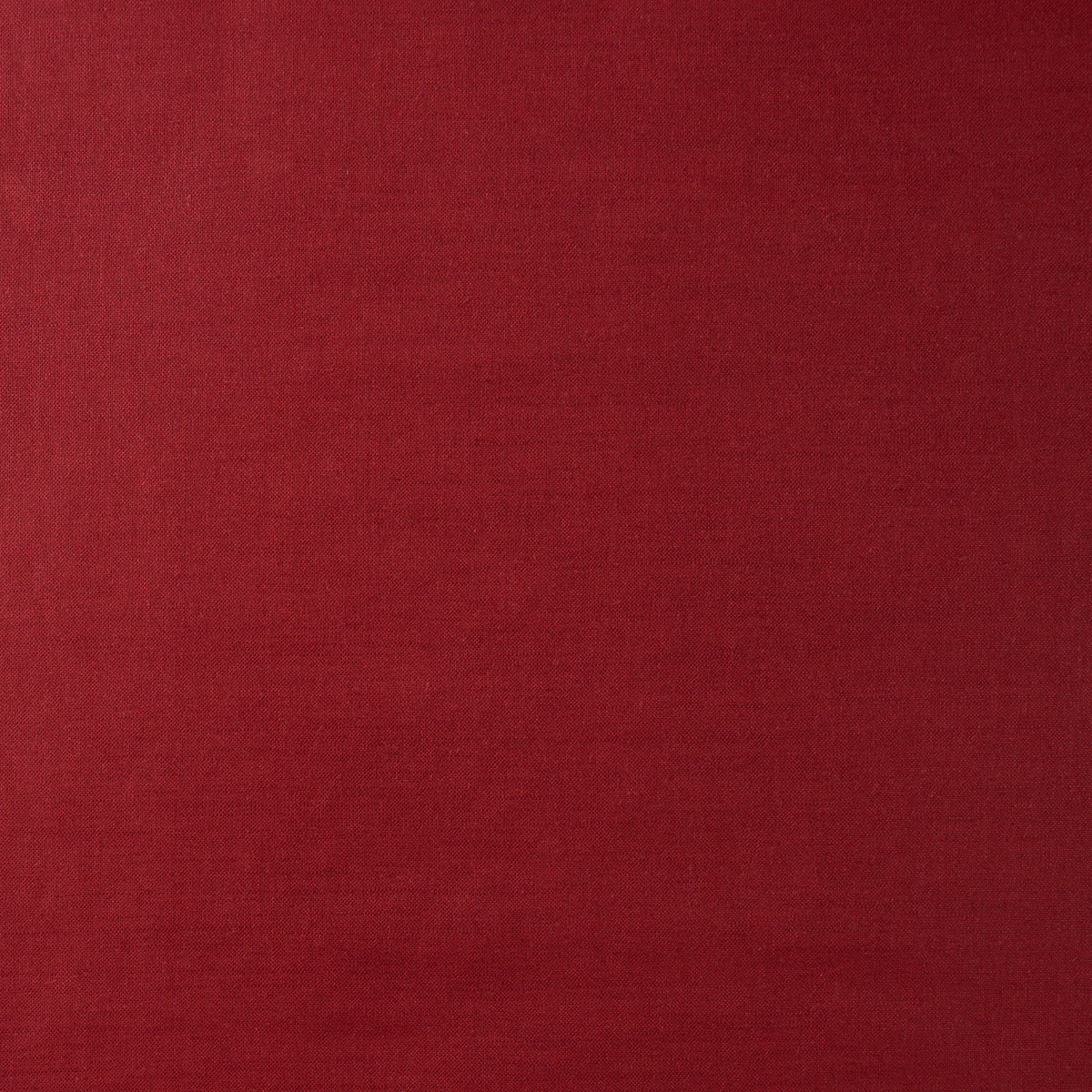 SCHUMACHER  PATTERSON FLYNN PATENT LINEN SOLID SOLID RED   - 85271
