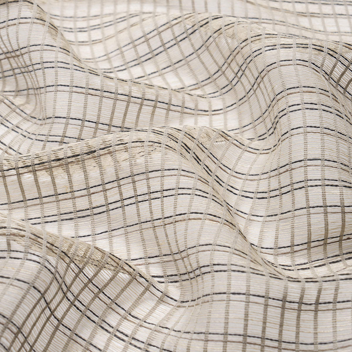 SCHUMACHER  PATTERSON FLYNN PAYTON LINEN SHEER GRID   Black & White   - 86050