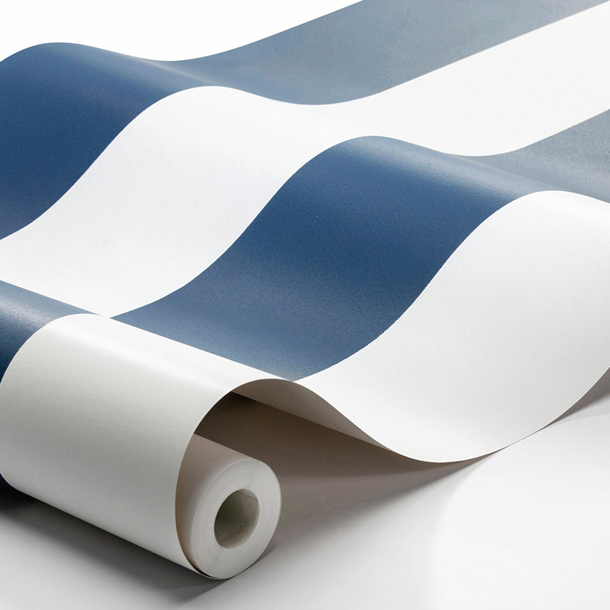 SCHUMACHER  Borastapeter ORUST STRIPE   NAVY   - 8878