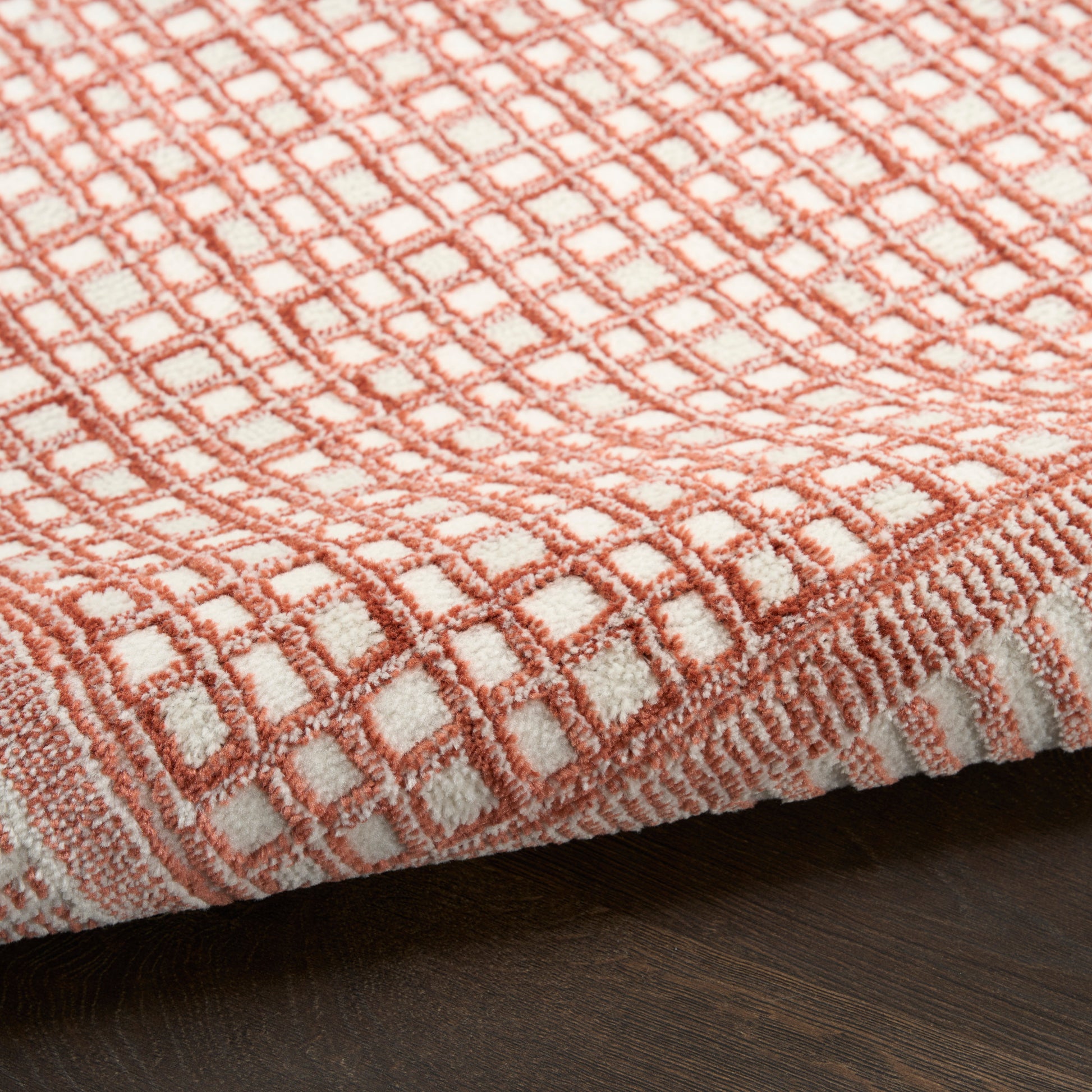 Coral pink & ivory grid-patterned runner rug with plush terry loops.