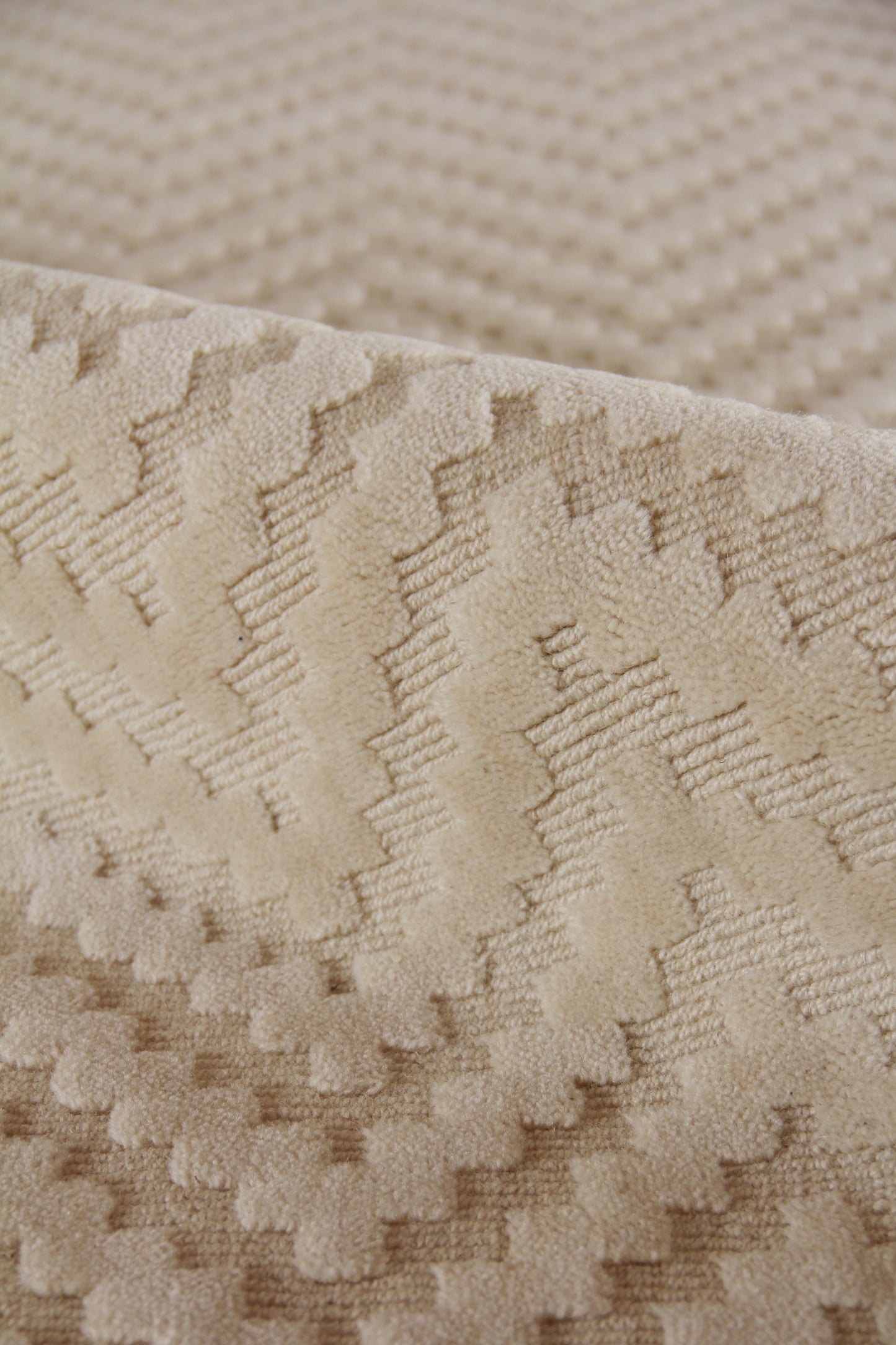 EXQUISITE RUGS   Demani Indoor Hand Loomed    - 9943-12'X15'