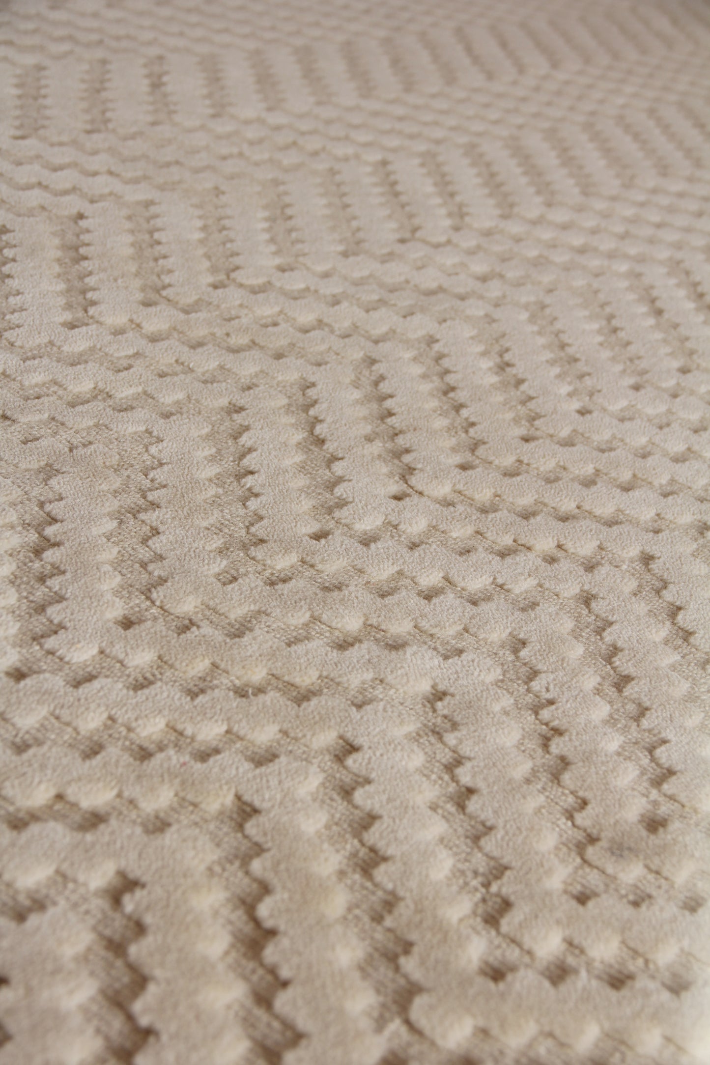 EXQUISITE RUGS   Demani Indoor Hand Loomed    - 9943-12'X15'