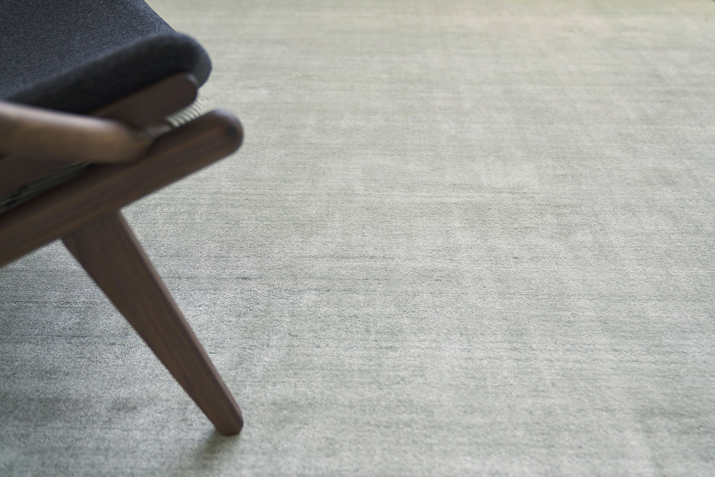 EXQUISITE RUGS   Sanctuary Indoor Hand Loomed    - 9961-2'X3'