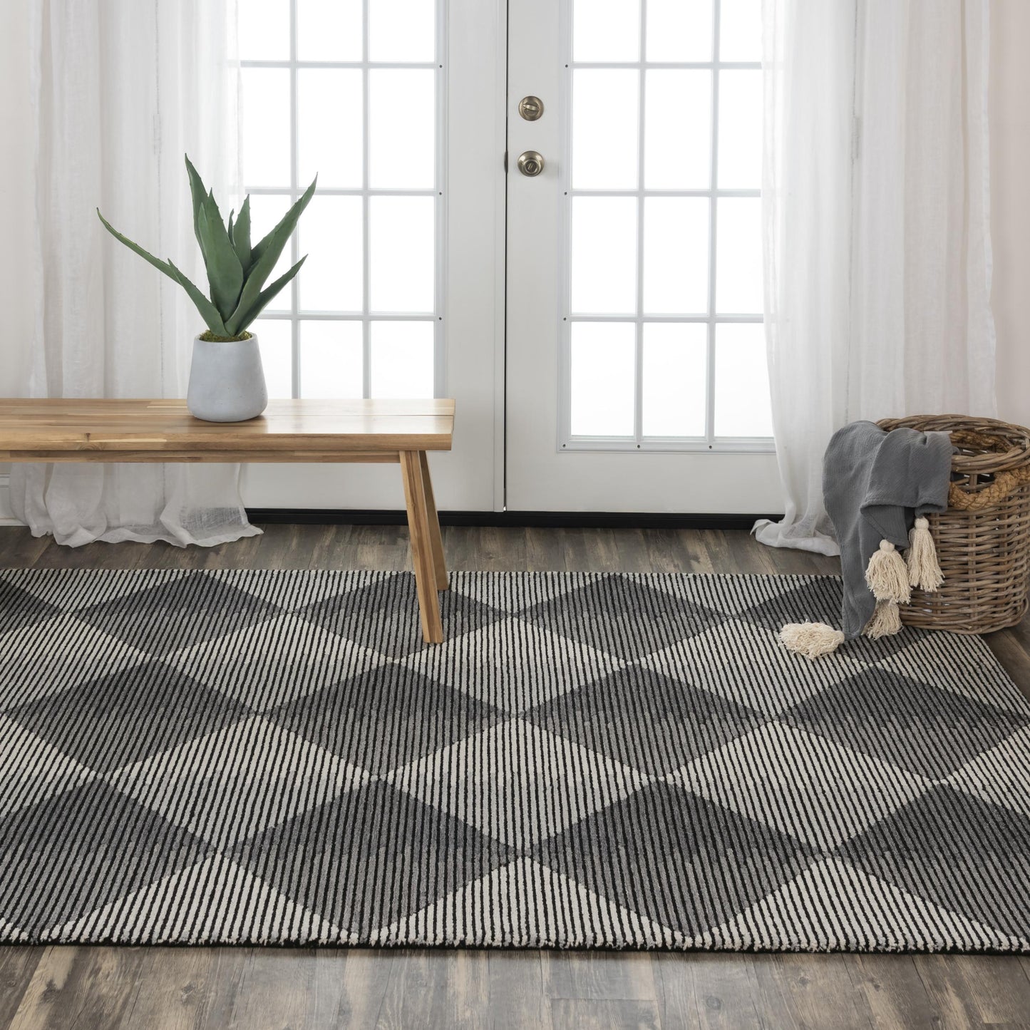 Addison Casual rug, 5' x 8'.