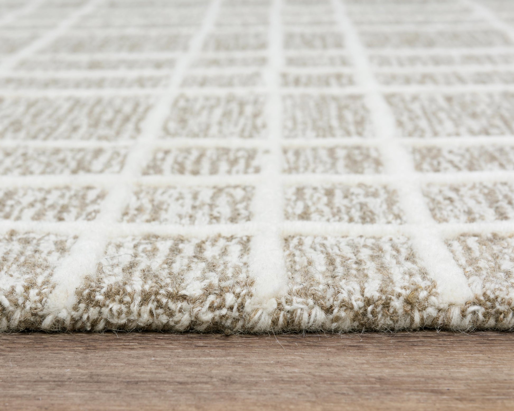 Lofton Contemporary rug, 5' x 8' - A07A0710300120576