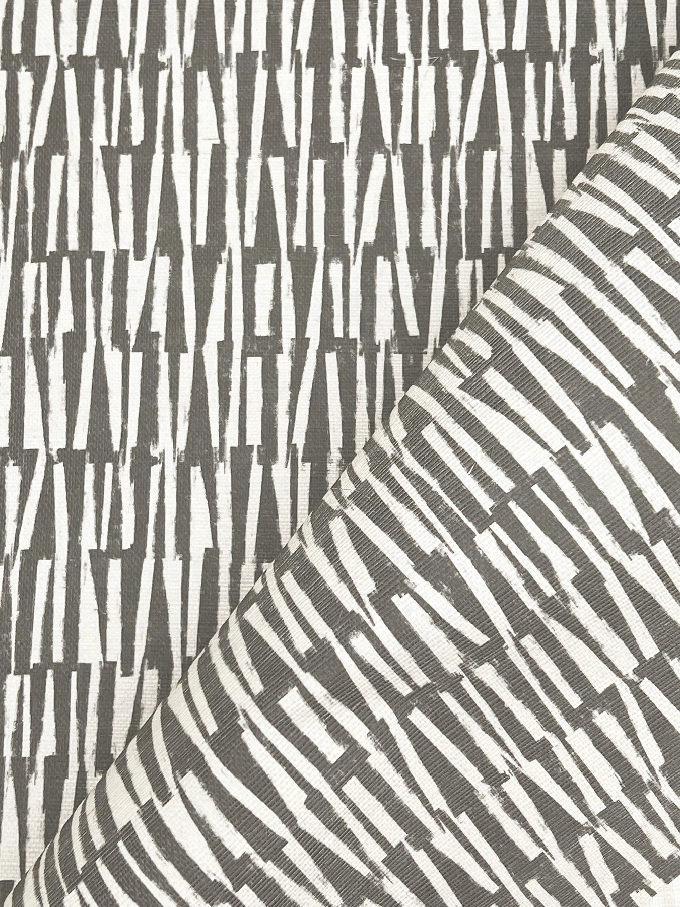 York Wallcoverings Artifacts Thatched Black Wallpaper Modern Grasscloth Blacks  Wallpaper - AB3042