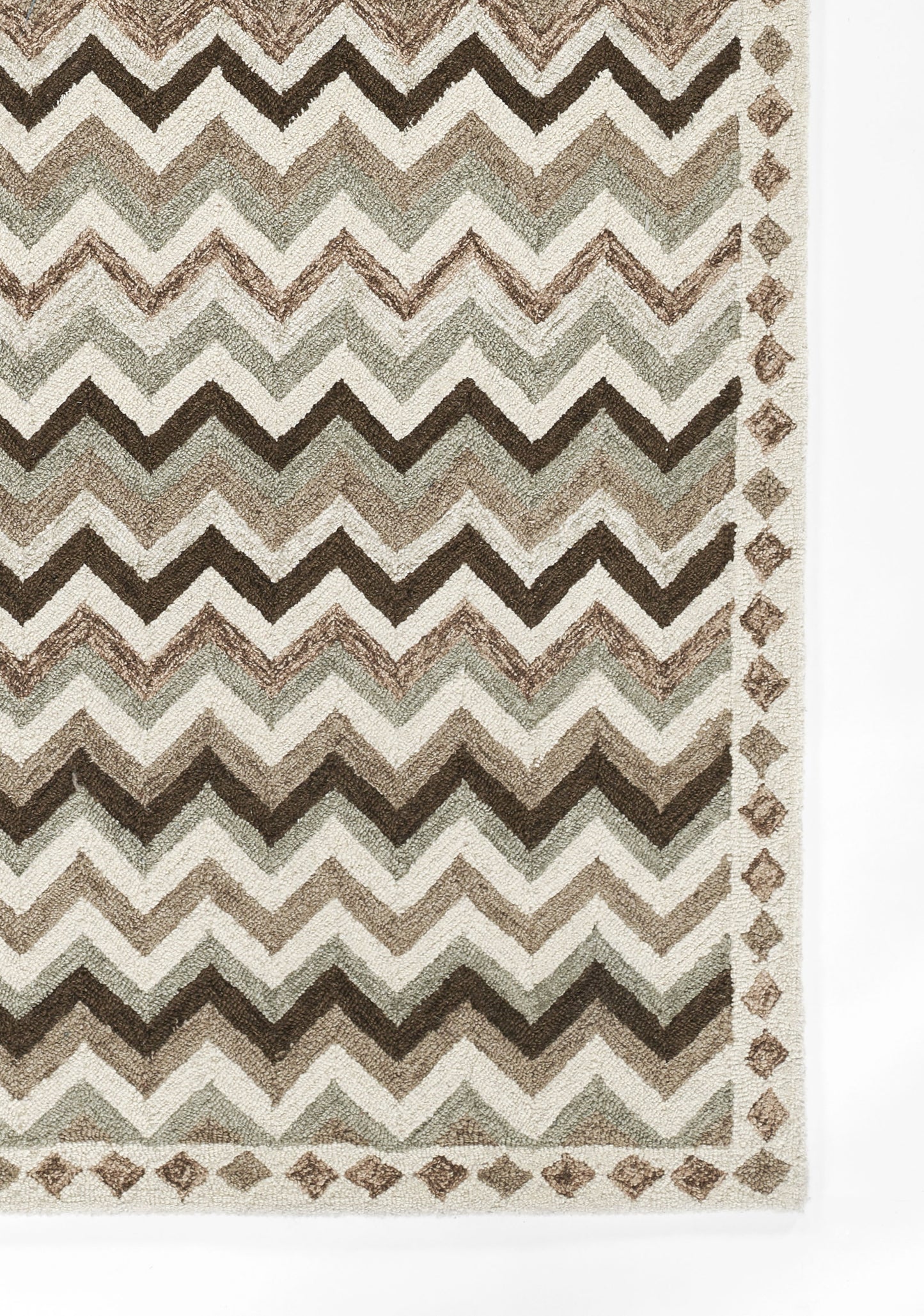 Zigzag chevron rug in beige, taupe, sage green & charcoal with a diamond border.