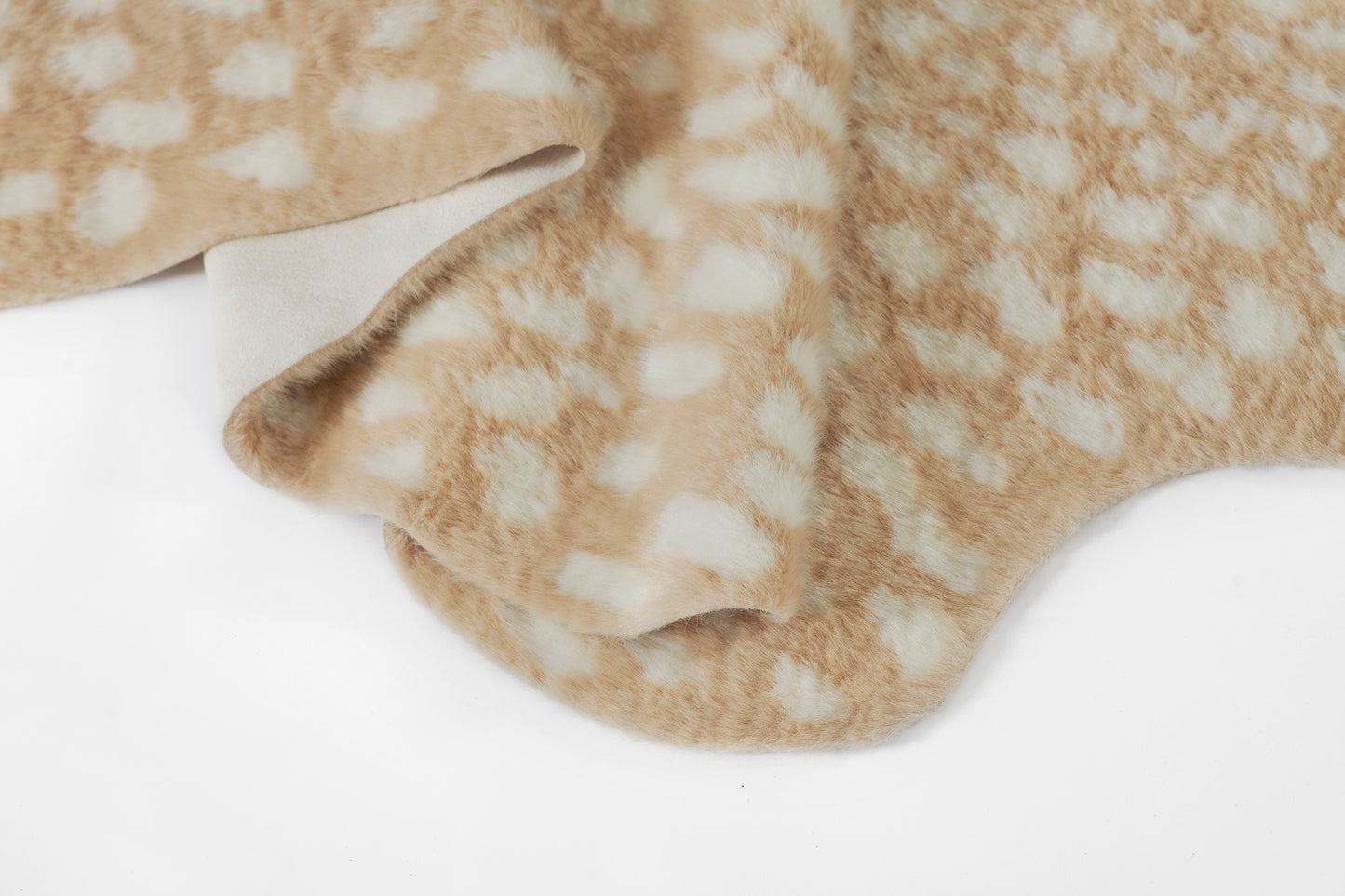 Momeni Rugs   Acadia 5'X8'    - ACADIACA-2BGE537A