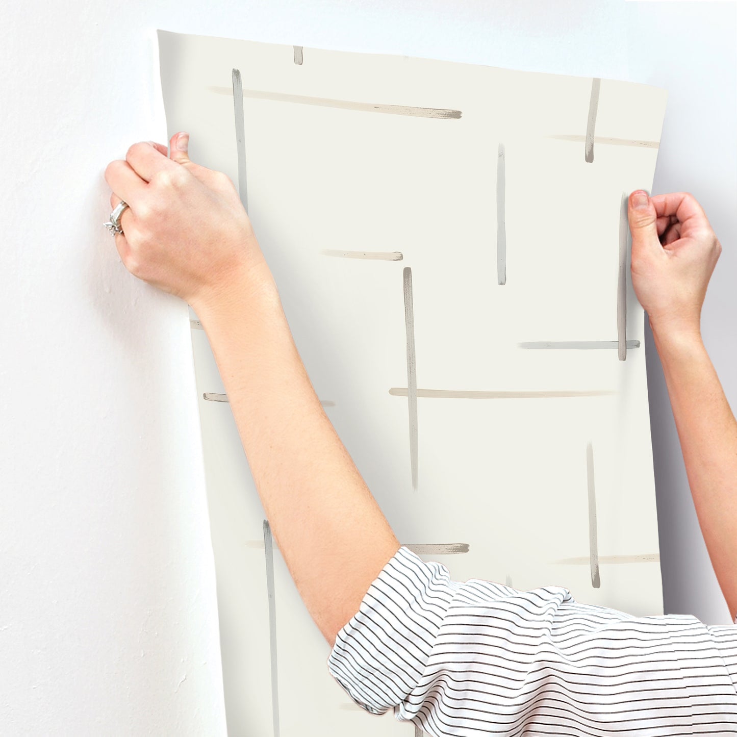 York Wallcoverings Artistic Abstracts Gilded Sumi-E Neutral and Glint Wallpaper Modern Modern and Transitional Whites and Off-Whites  Wallpaper - AG2043