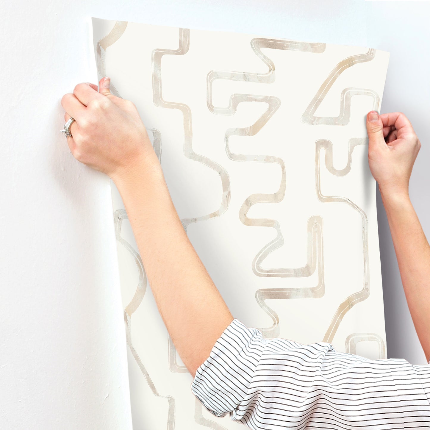 York Wallcoverings Artistic Abstracts Abstract Aura Caramel & Cream Wallpaper Geometrics Geometrics Caramel & Cream   - AG2052