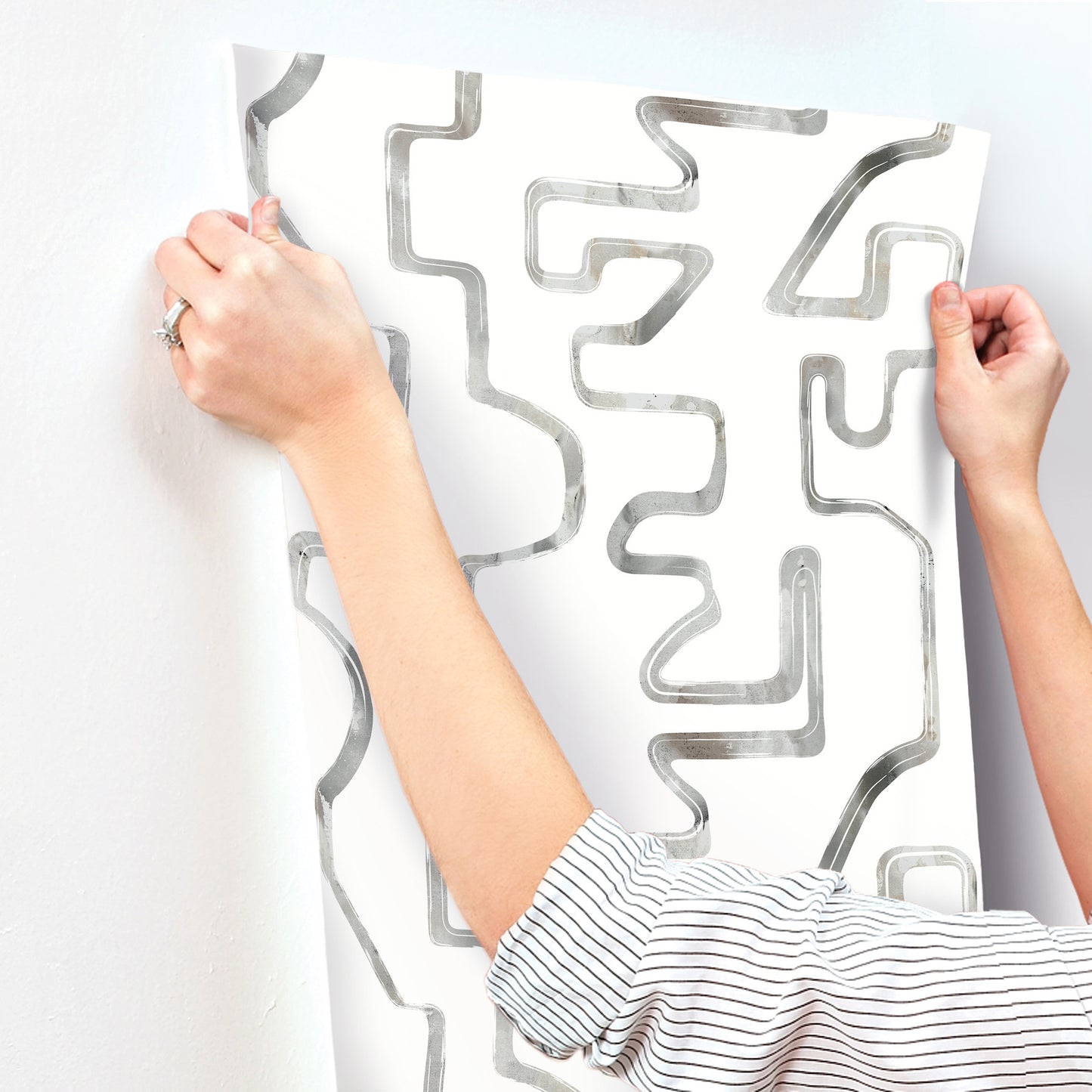 York Wallcoverings Artistic Abstracts Abstract Aura Black Wallpaper Modern Geometrics Whites and Off-Whites  Wallpaper - AG2054