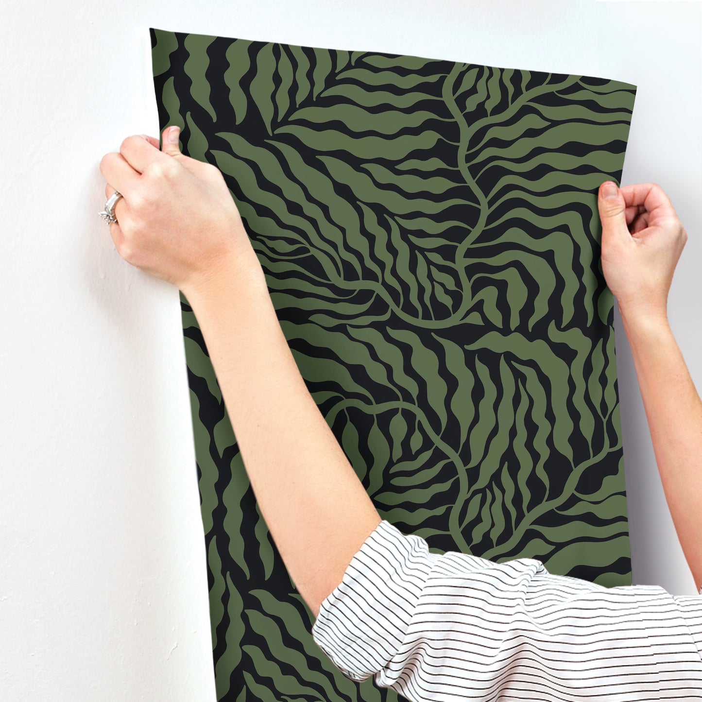 York Wallcoverings Artistic Abstracts Fern Fronds Black and Green Wallpaper Modern Botanical Greens  Wallpaper - AG2061
