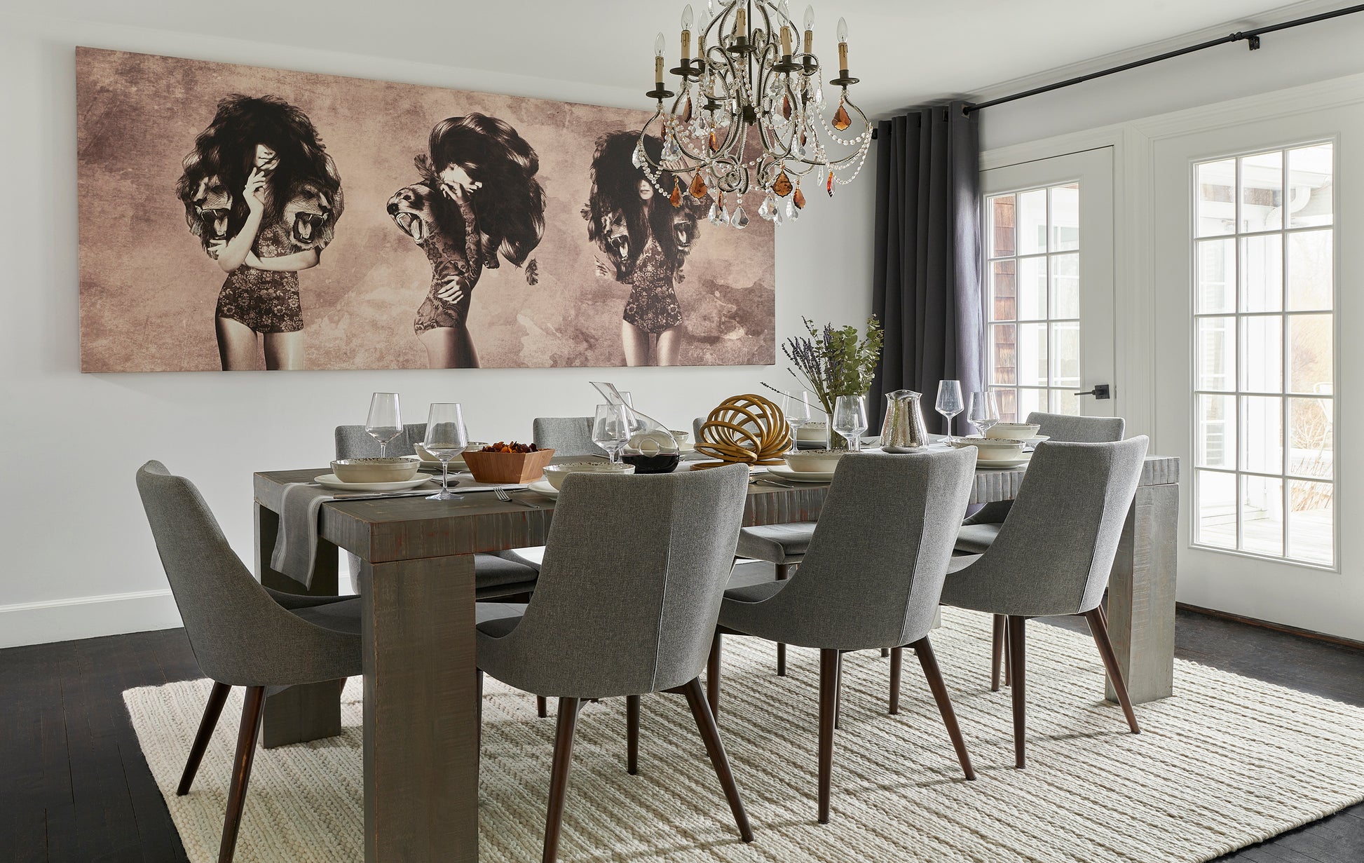 2' x 3' rug in neutral tones.