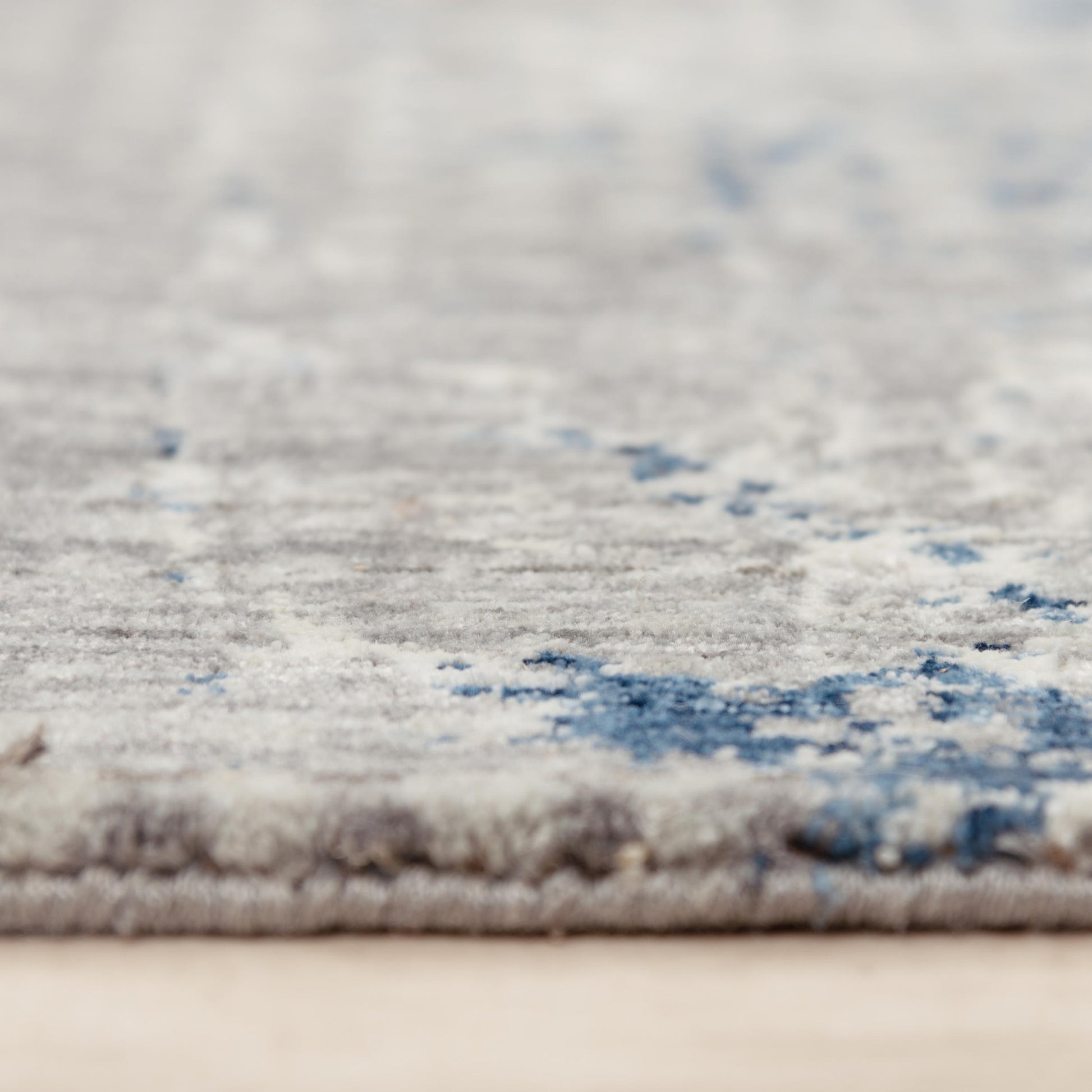 Contemporary rug, 2' x 8'.