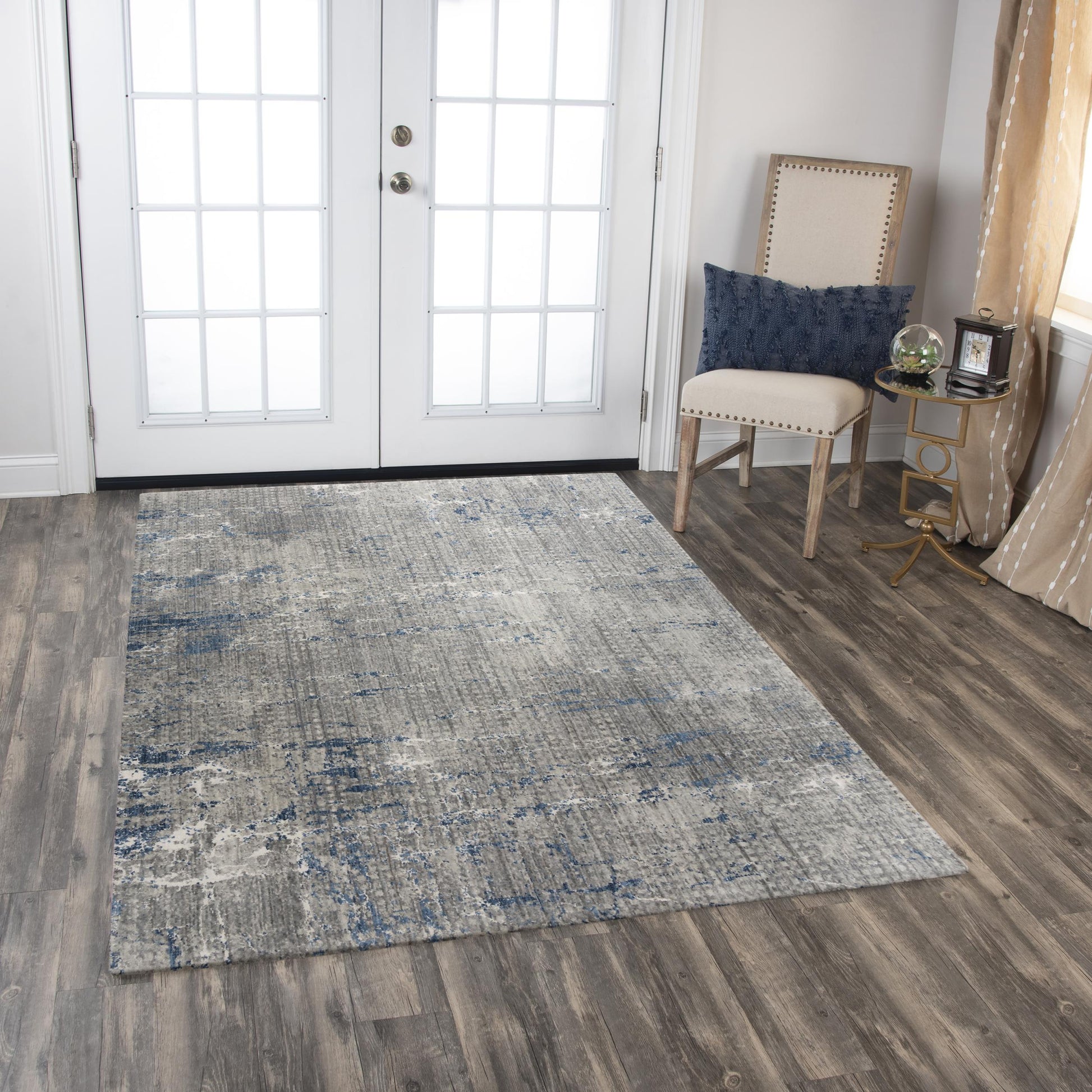 Ankara rug, contemporary style, 8' x 10'.