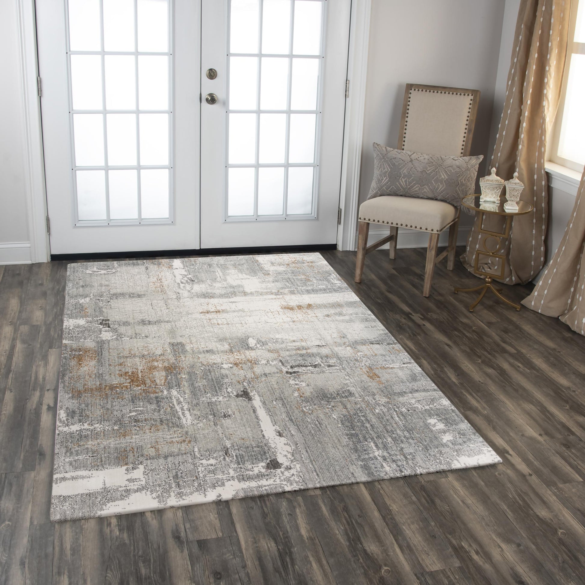 Area rug, 9' x 12', contemporary style.