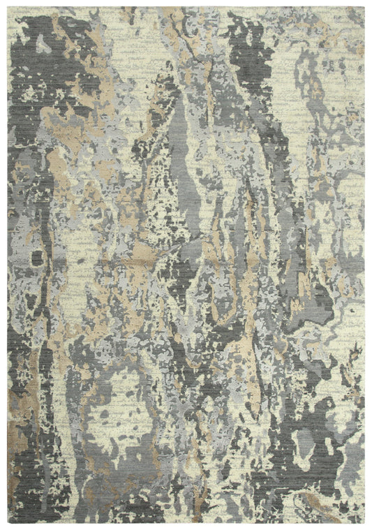 Contemporary style area rug, 3' x 10'.