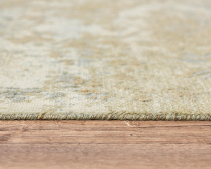 Traditional rug, 10' x 13'.