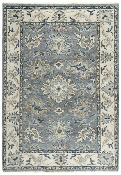 Ashton traditional rug, 10' x 14'.