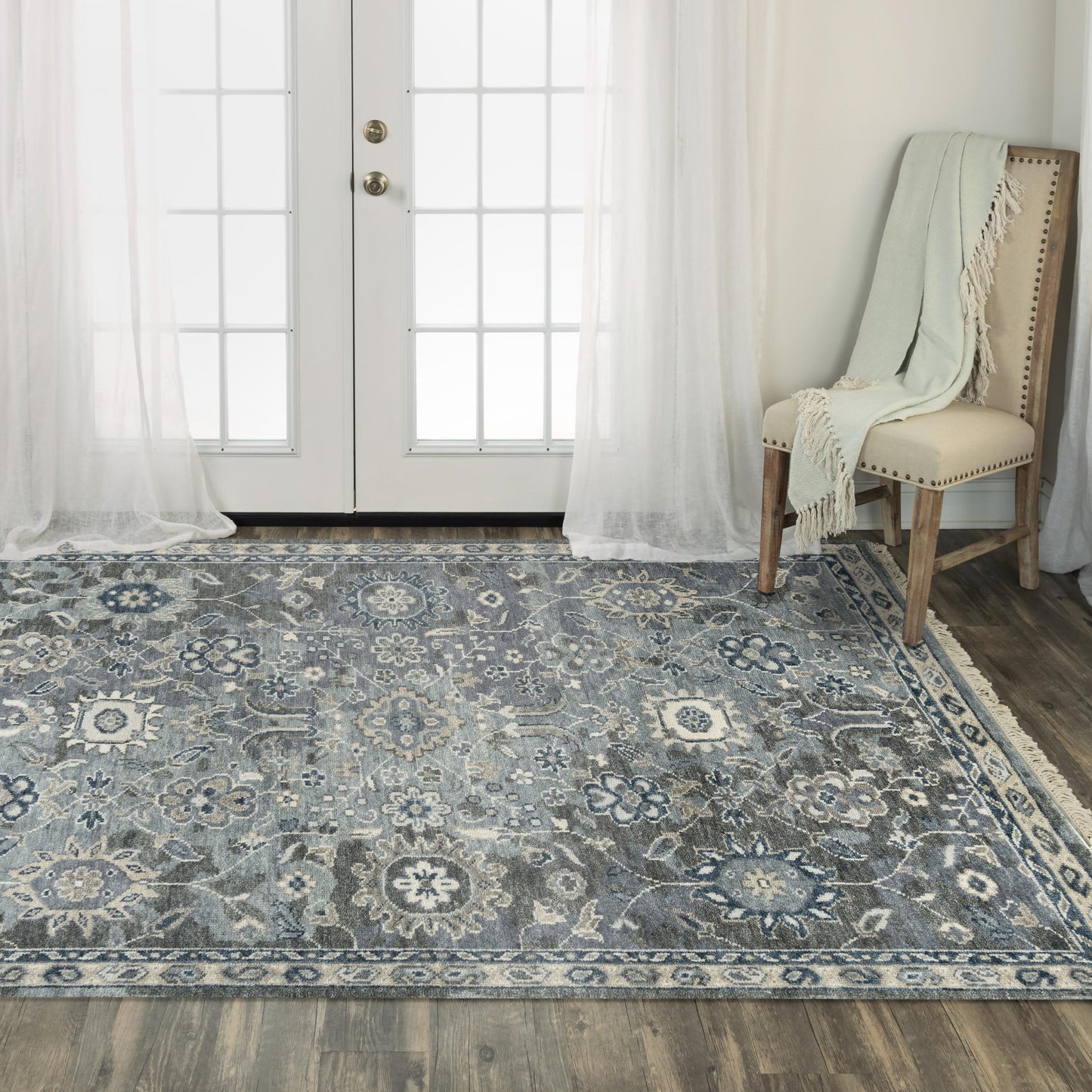 Ashton Traditional rug, 9' x 12' - ATNATN92100330912
