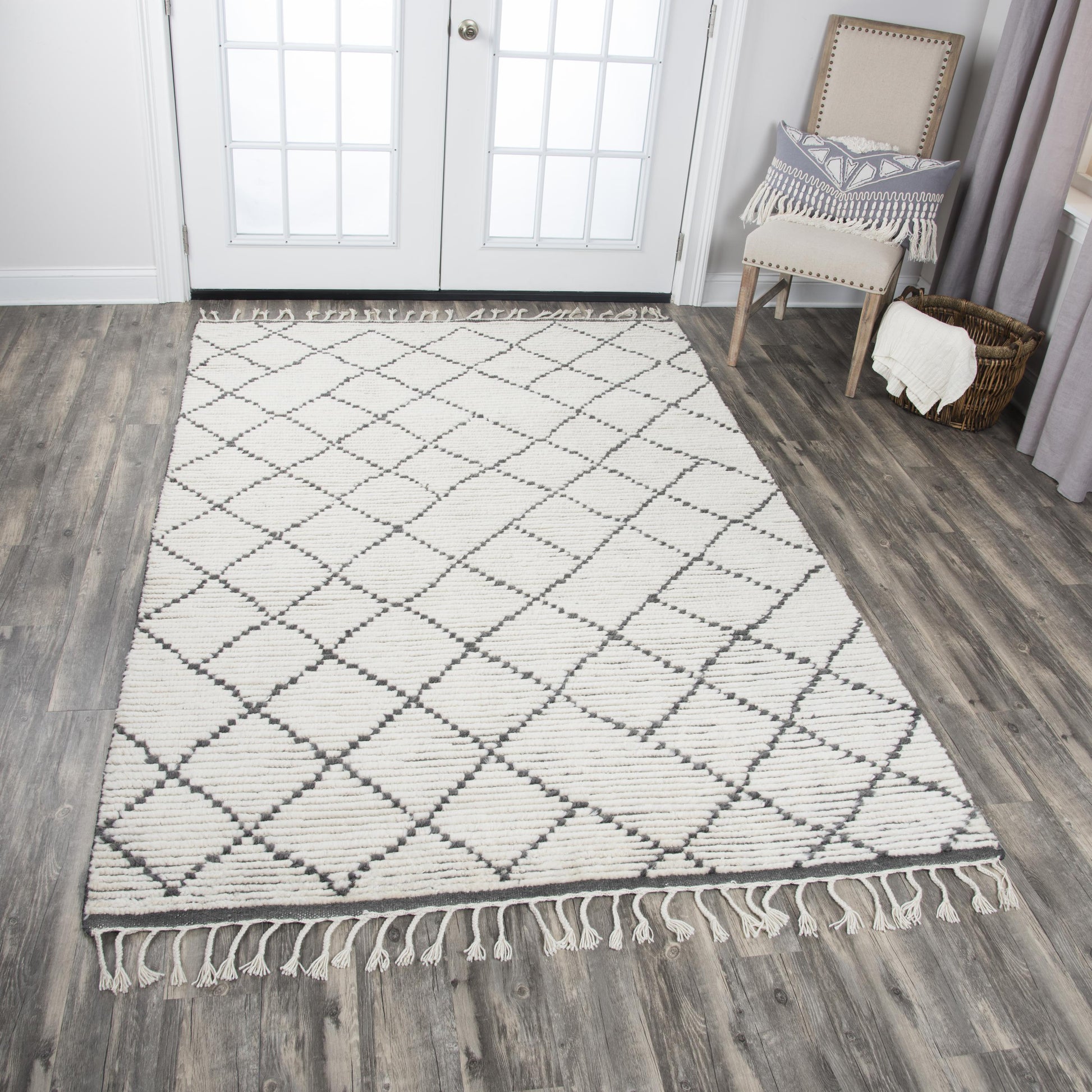 Rug, Berkley Casual, 9' x 12'.