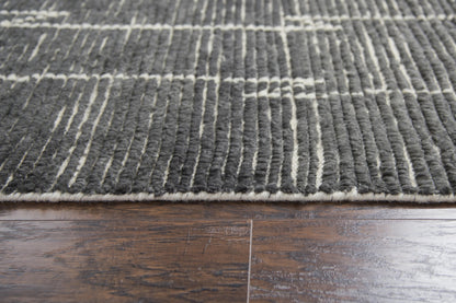 Rug, casual style, 9' x 12'.