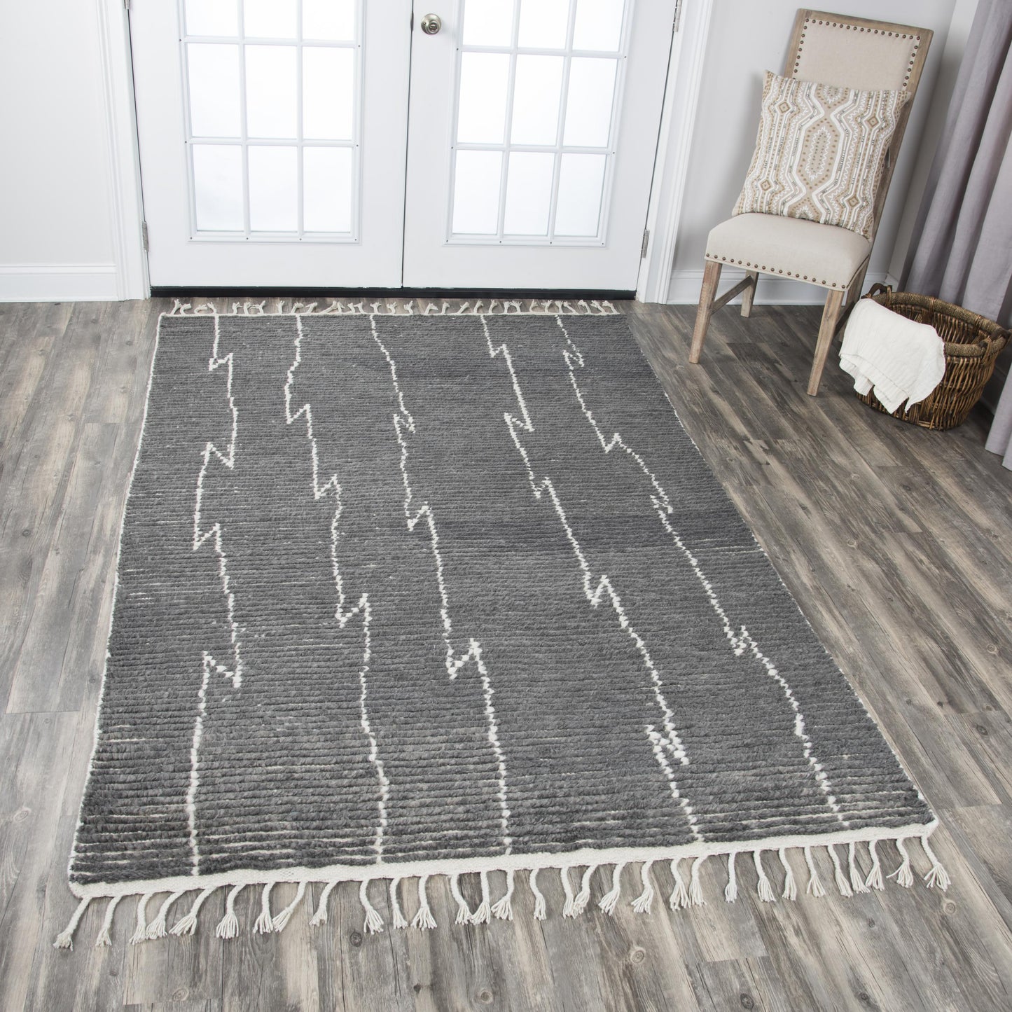 Casual 9' x 12' rug