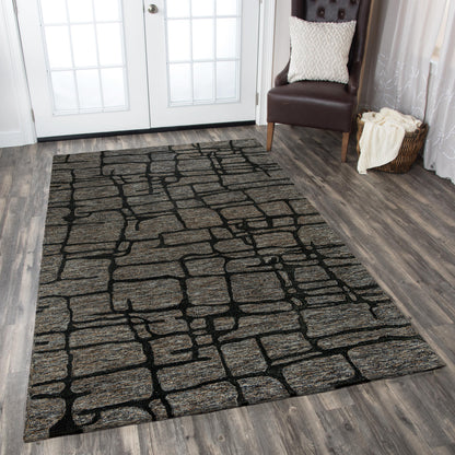 Rug, 5' x 8'.