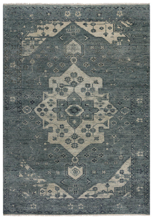 Belmont Traditional rug, 10' x 14'.