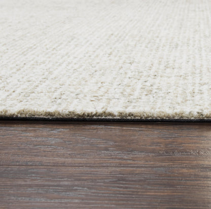 Casual 9' x 12' rug