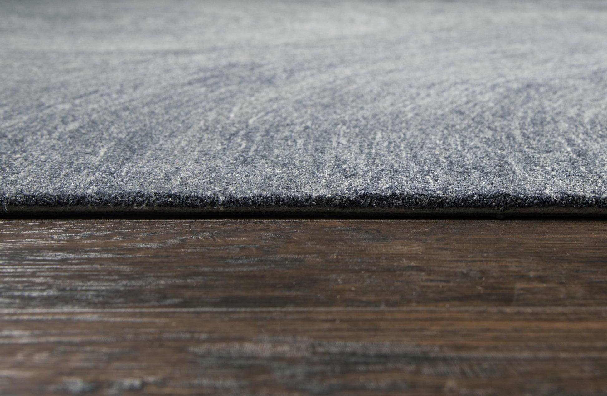 Rectangular contemporary rug, 5' x 8'.