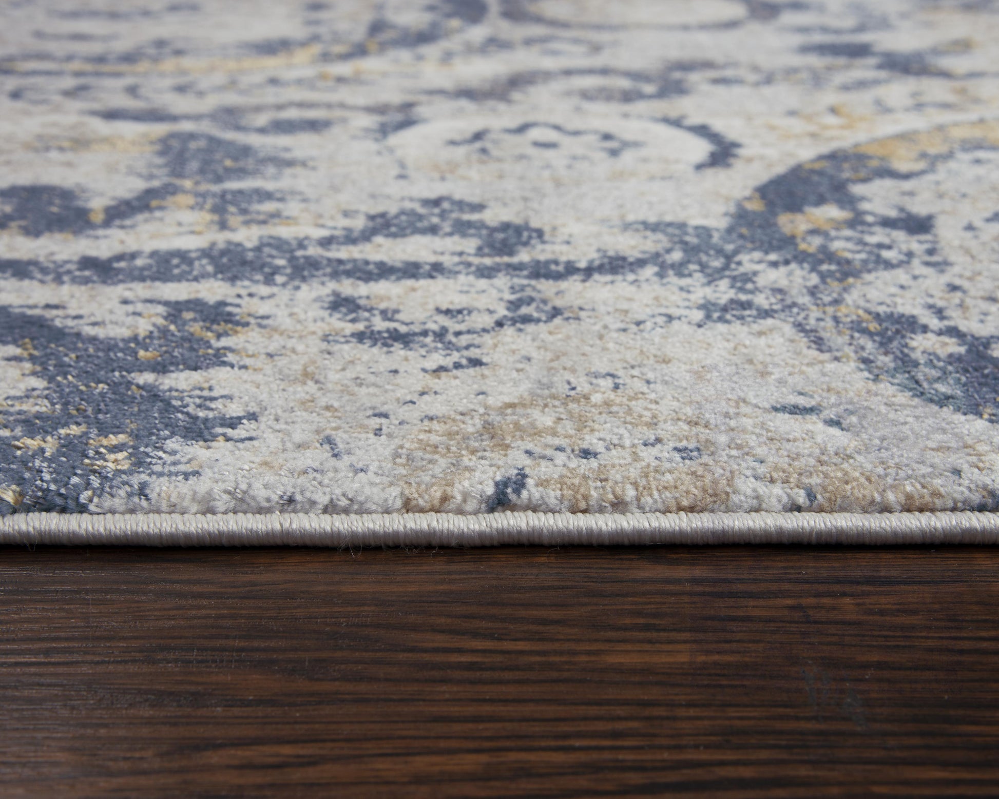 Bristol Transitional rug, 4' x 6'.