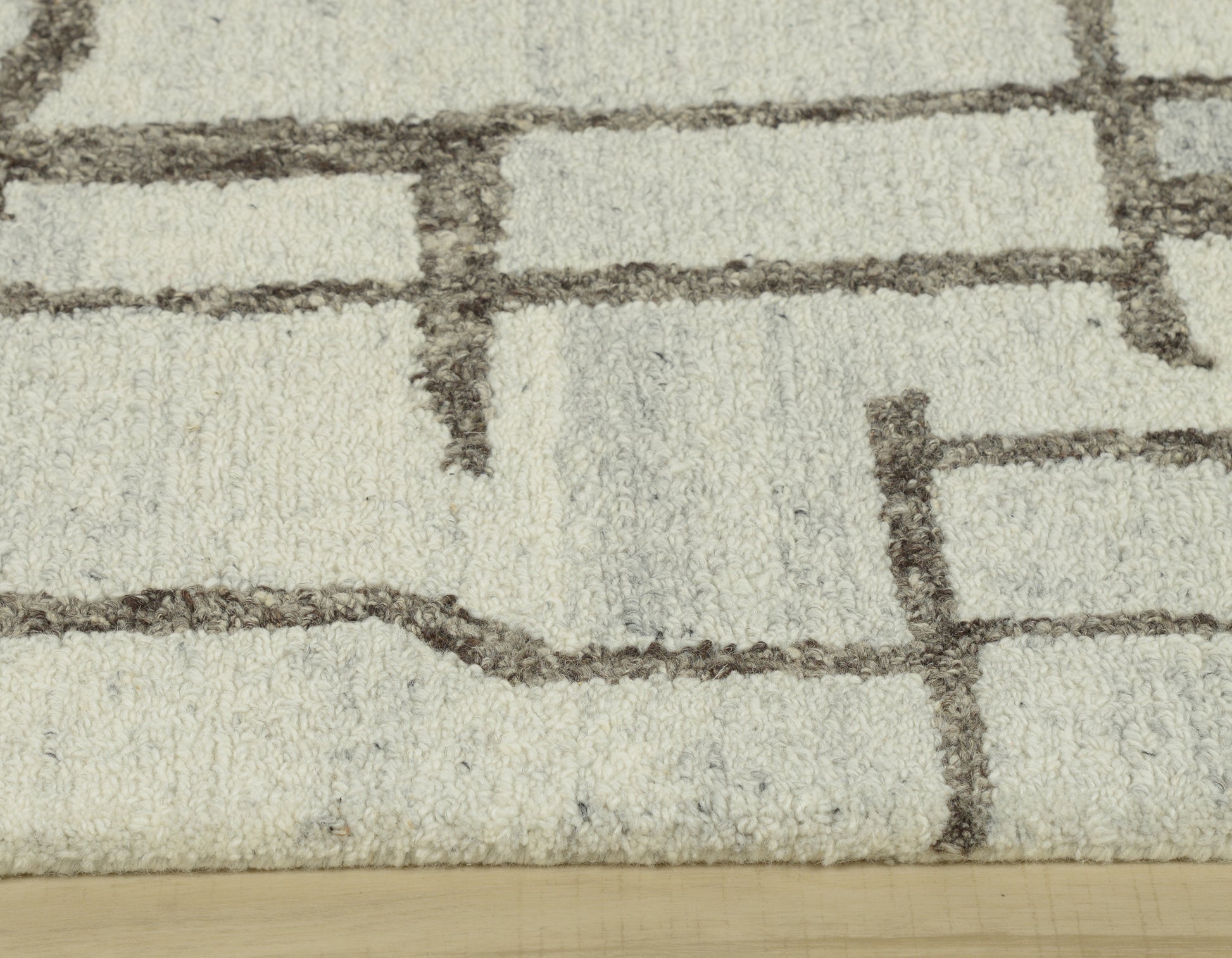 Bronson transitional rug, 10' x 13'.