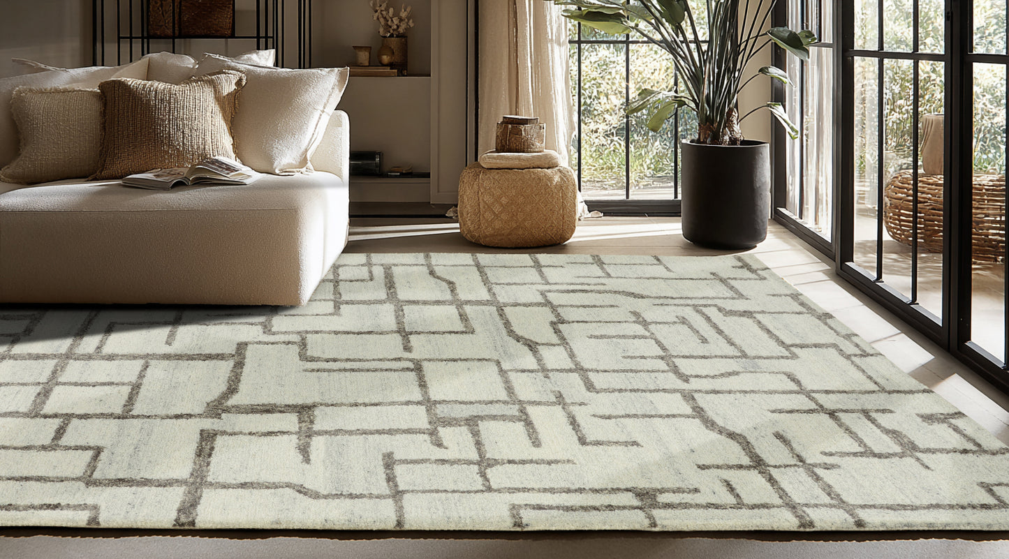 rug, transitional style, 5' x 8'.