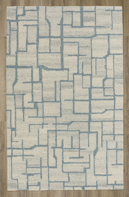 Bronson rug, transitional style, 2' x 3'.
