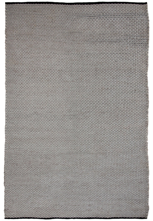 Benett casual rug, 9' x 12'.
