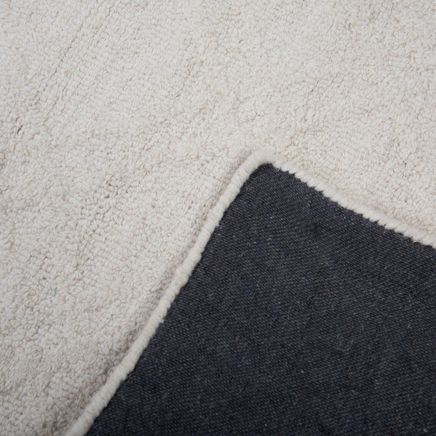 Bixby rug, contemporary, 8' x 10'.