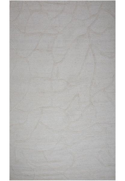 Contemporary rug, 5' x 8'.