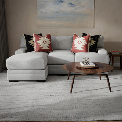 Casual 5' x 8' rug