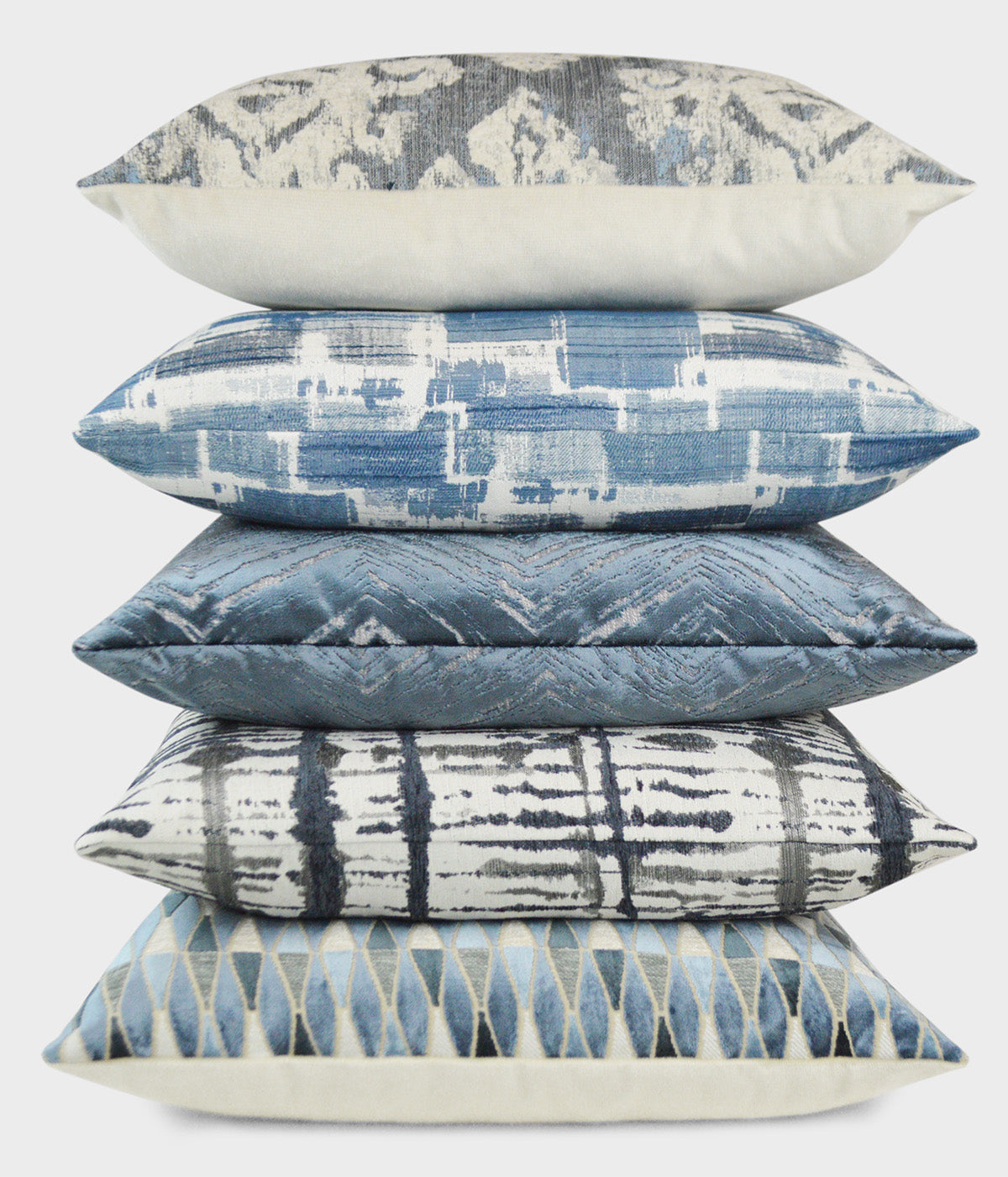 D.V. KAP HOME   24" x 24" Abrash Pillow - Atlantic Transitional, Geometric    - 3279-A-2424