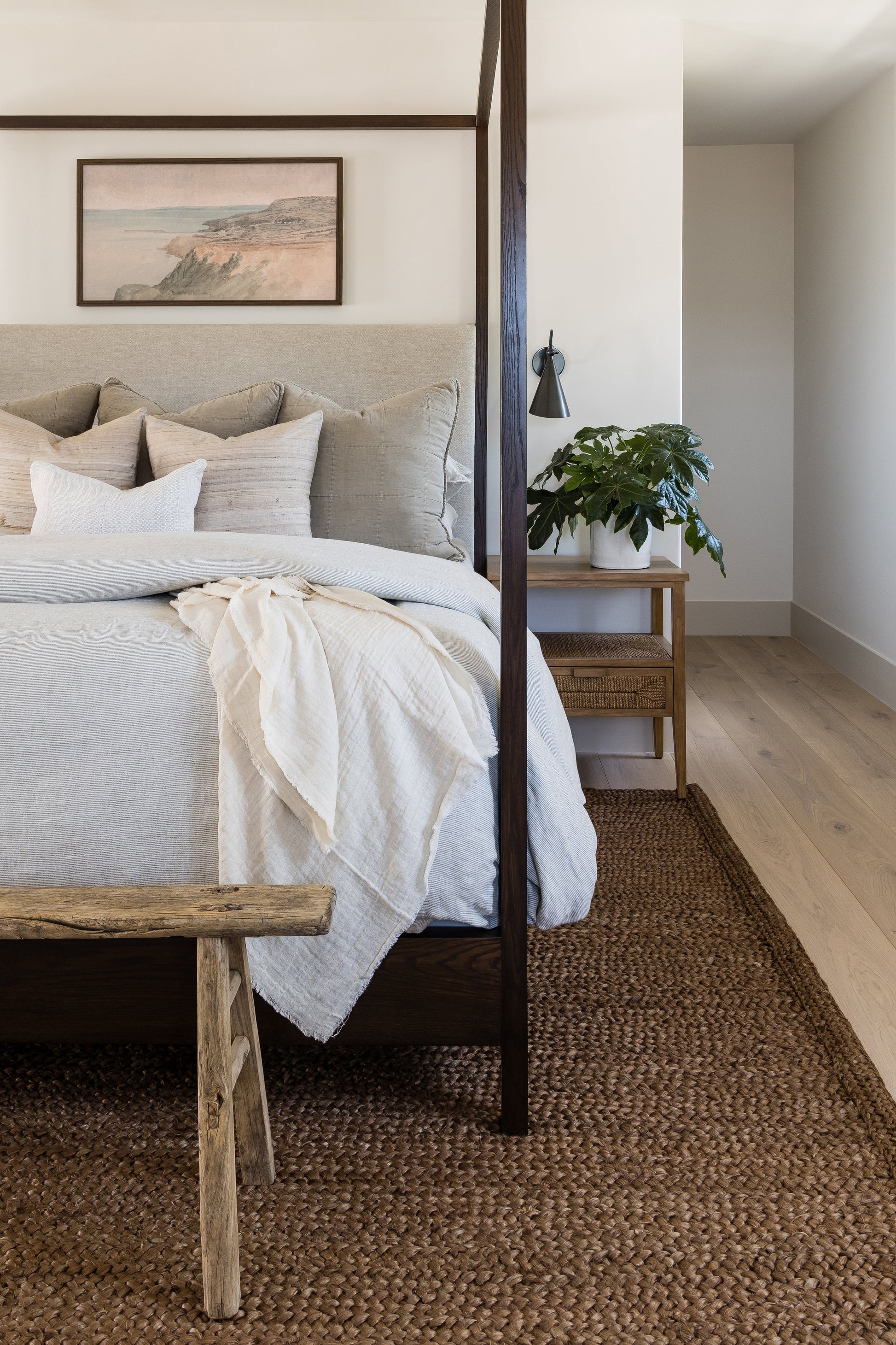 Neutral-toned rug on floor, 8' x 11'.