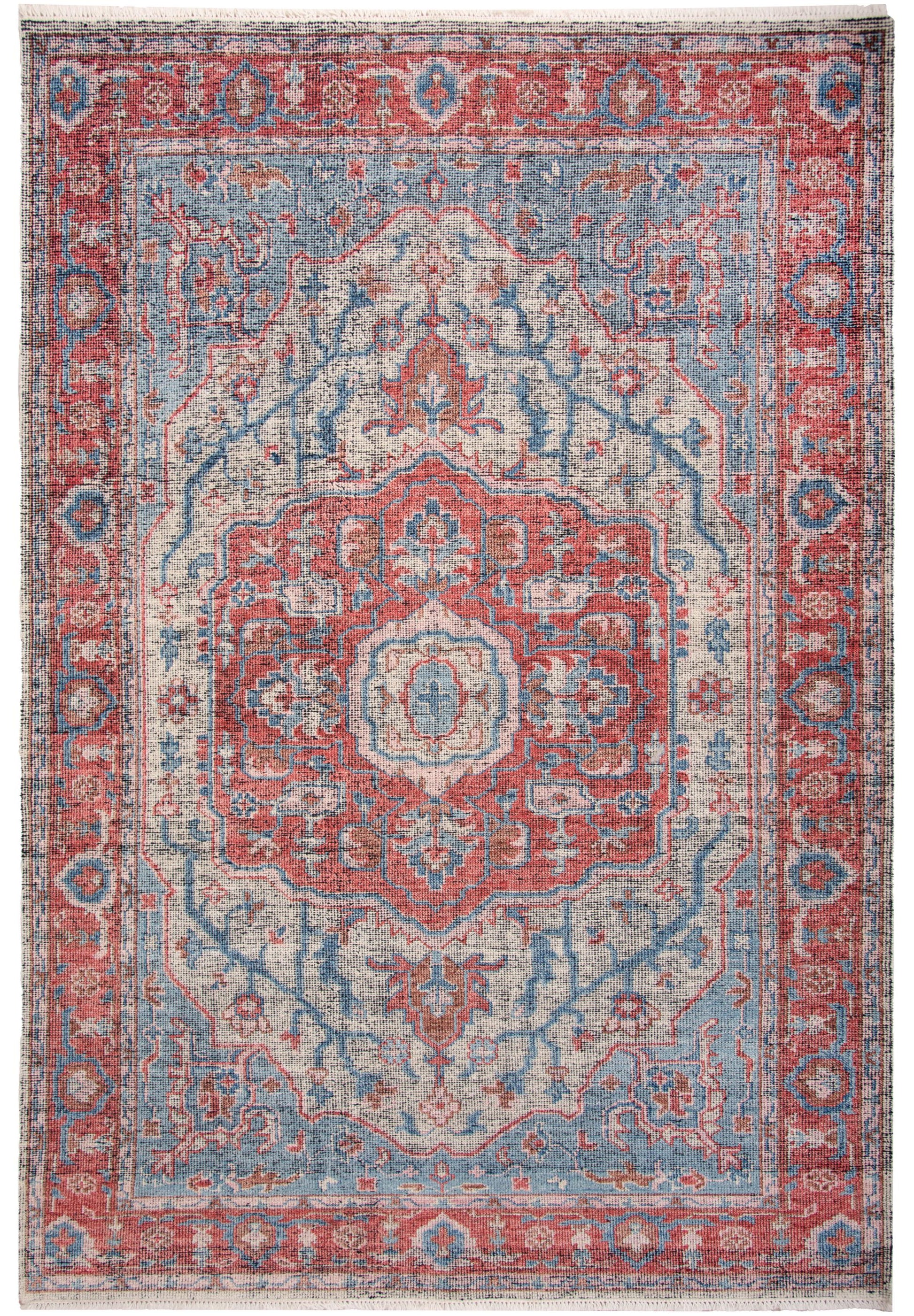 Traditional rug, 9' x 12'.
