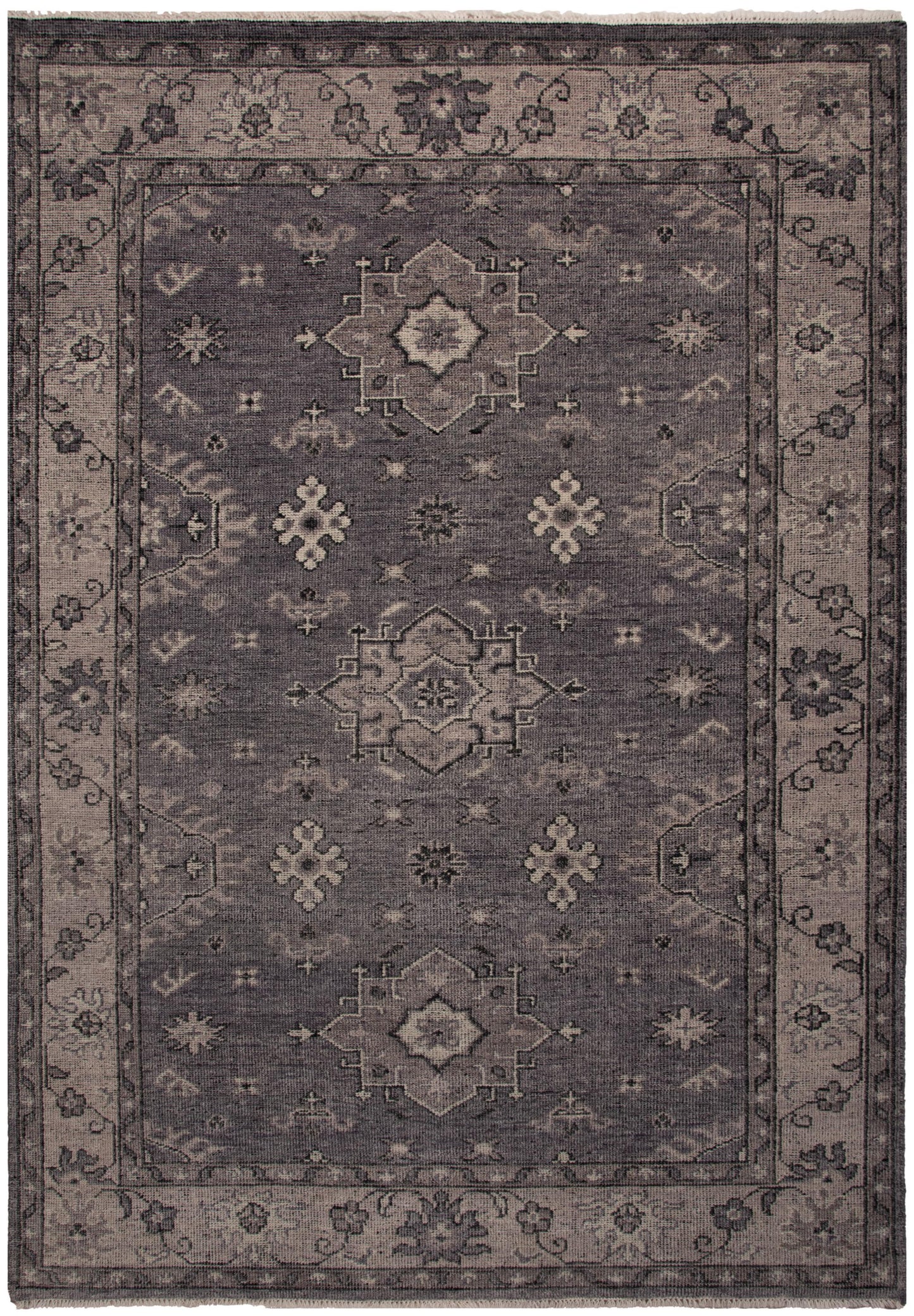 Centra Traditional rug, 9' x 12'.