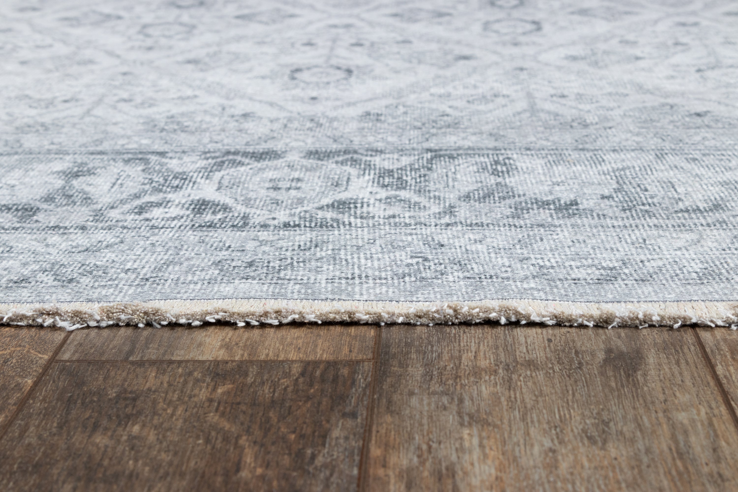Momeni Rugs Chandler 4'X6' - CHANDCHN-4GRY4060 – Primoends Home Decor to Go