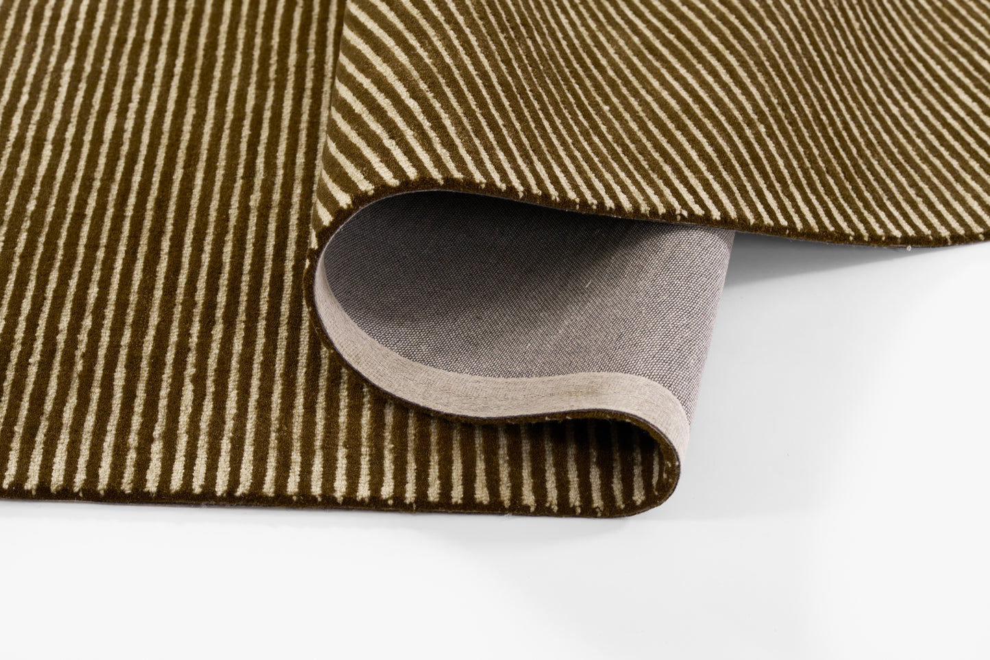 Momeni Rugs   Charles 2'X3'    - CHARSCHR-5BRN2030