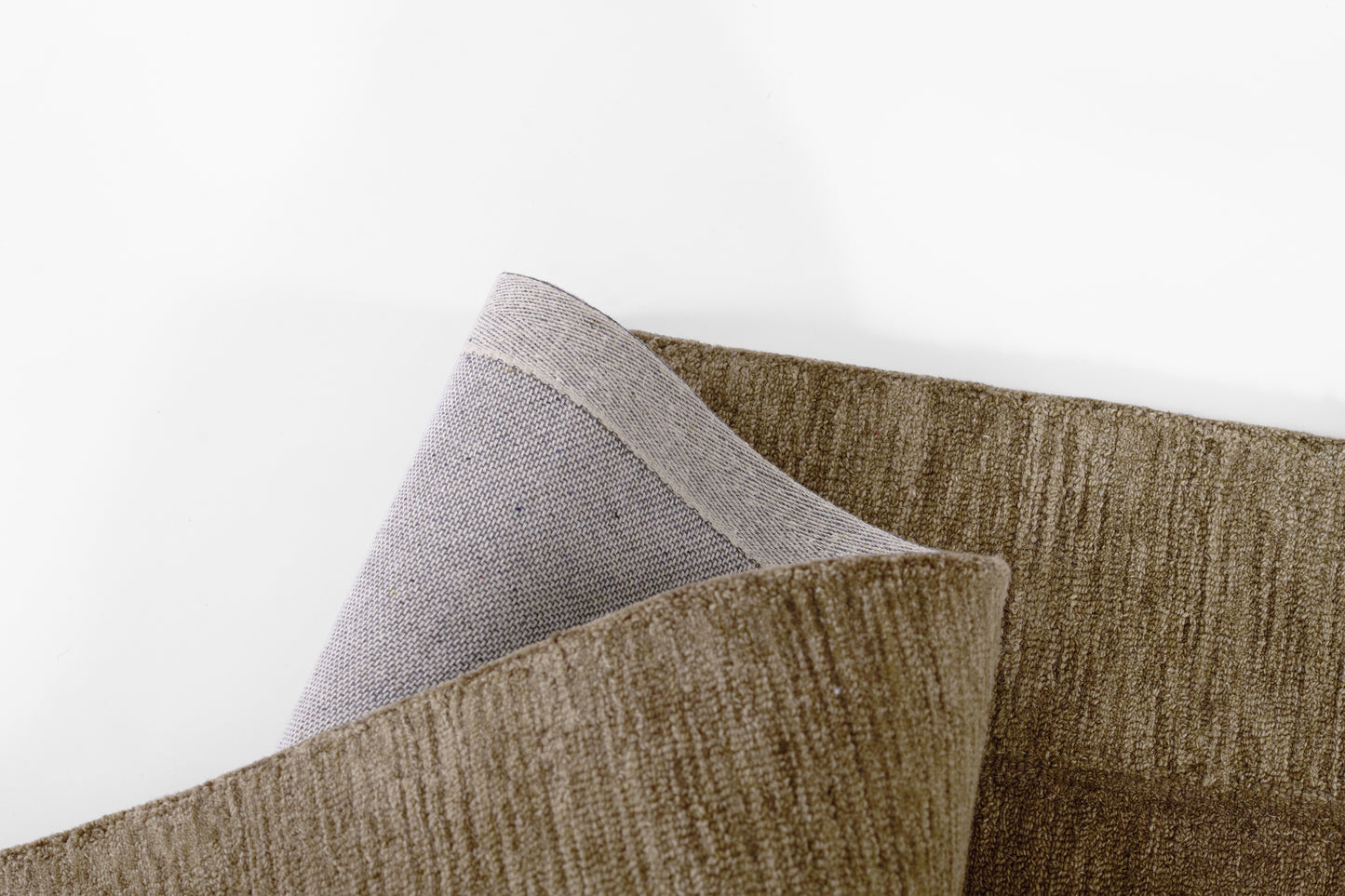 Momeni Rugs   Charles 4'X6'    - CHARSCHR-6BRN3656