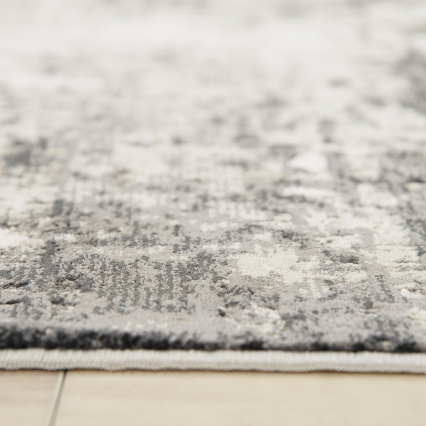 Industrial rug, 5' x 8'.